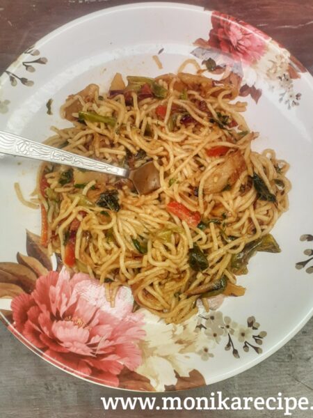 Veg Chow Mein